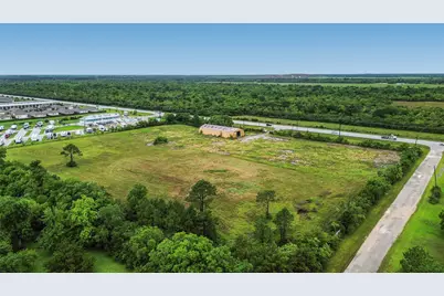 4011 Fm 2004 Road, La Marque, TX 77568 - Photo 4