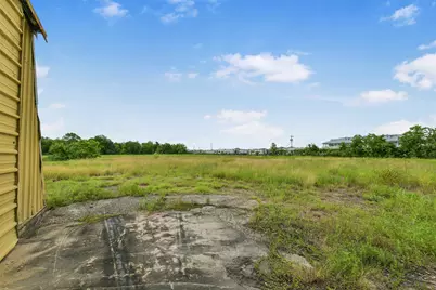 4011 Fm 2004 Road, La Marque, TX 77568 - Photo 14