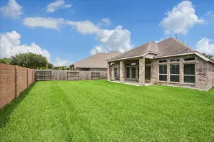 13833 Arbor Meadows Ln, Pearland, TX 77584 - Photo 30