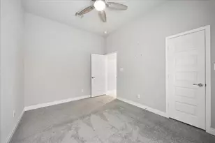 13833 Arbor Meadows Ln, Pearland, TX 77584 - Photo 24