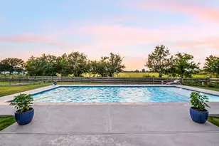 11834 Bisonte St, Needville, TX 77461 - Photo 2