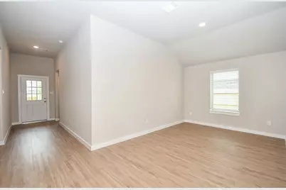 2007 Live Springs Way, Rosenberg, TX 77471 - Photo 4