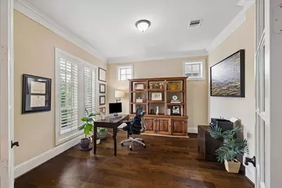 123 N Thatcher Bend Circle, The Woodlands, TX 77389 - Photo 4