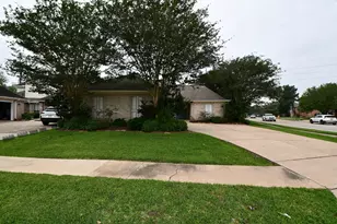 1947 Mayweather Ln, Richmond, TX 77406 - Photo 18