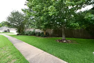 1947 Mayweather Ln, Richmond, TX 77406 - Photo 12