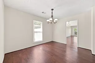 4119 Bentley Dr, Pearland, TX 77584 - Photo 8
