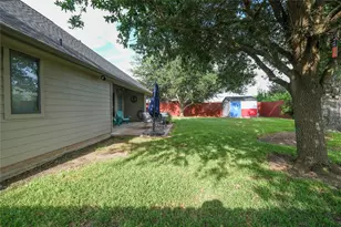 104 Hummingbird Ct, Richwood, TX 77566 - Photo 32