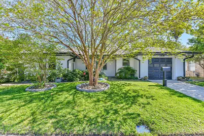 1425 Harbor View Drive, Galveston, TX 77550 - Photo 2