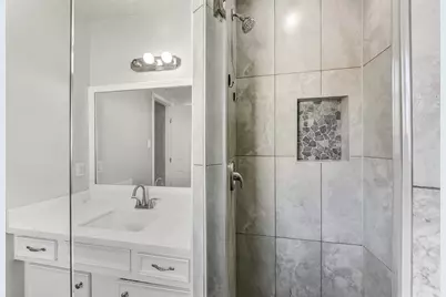 11022 Sageberry Drive, Houston, TX 77089 - Photo 20