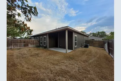 210 Oakcrest #A, Conroe, TX 77304 - Photo 16