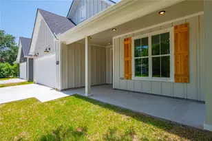 2408 28th Ave N, Texas City, TX 77590 - Photo 2