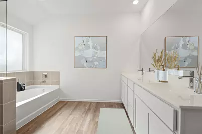 497 Comal Trail, Dayton, TX 77535 - Photo 4