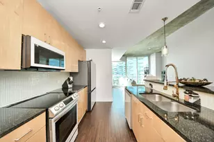 5925 Almeda Rd, Houston, TX 77004 - Photo 14