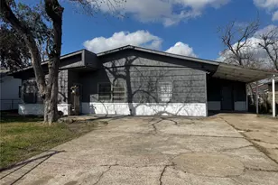 9113 Oak Knoll Ln, Houston, TX 77078 - Photo 2