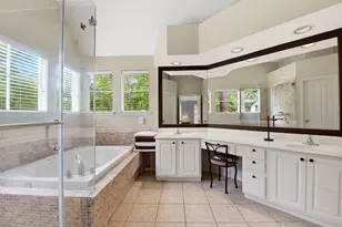 38 Dovewing Pl, The Woodlands, TX 77382 - Photo 10