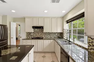 38 Dovewing Pl, The Woodlands, TX 77382 - Photo 22