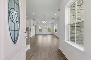2815 Bowlin Leaf Ln, Houston, TX 77014 - Photo 8
