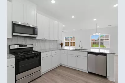 2815 Bowlin Leaf Lane, Houston, TX 77014 - Photo 14