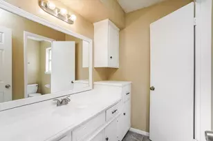23331 Bayleaf Dr, Spring, TX 77373 - Photo 14