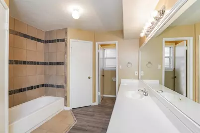 23331 Bayleaf Drive, Spring, TX 77373 - Photo 10