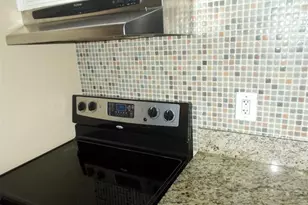 5353 Richmond Ave, Houston, TX 77056 - Photo 8