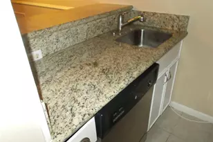 5353 Richmond Ave, Houston, TX 77056 - Photo 8