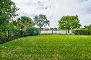 2014 Flower Garden Ln, Houston, TX 77077 - Photo 32