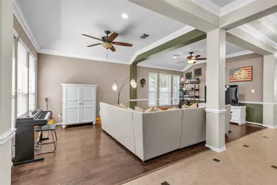 425 Cardinal Oaks, League City, TX 77565 - Photo 12