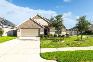 2610 Blue Abbot Dr, Fresno, TX 77545 - Photo 1