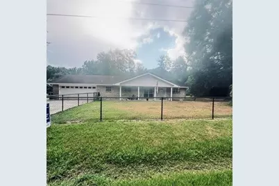 4802 Holly Street, Orange, TX 77630 - Photo 2