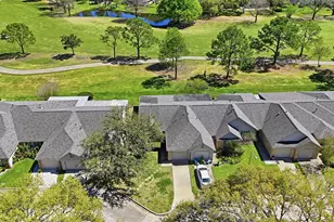 623 E Country Grove Cir, Pearland, TX 77584 - Photo 26