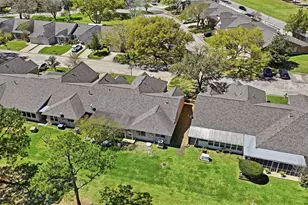623 E Country Grove Cir, Pearland, TX 77584 - Photo 28