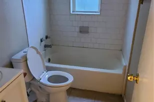 3202 Yale St, Houston, TX 77018 - Photo 8