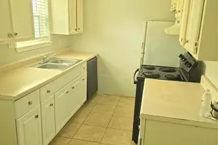 3202 Yale St, Houston, TX 77018 - Photo 6