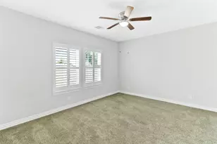 208 Woodside Ct, Clute, TX 77531 - Photo 30