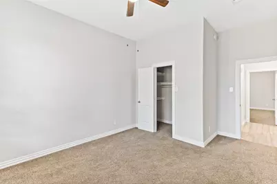 208 Woodside Court, Clute, TX 77531 - Photo 22