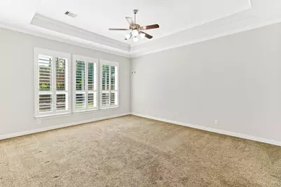 208 Woodside Court, Clute, TX 77531 - Photo 14