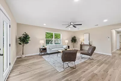 2409 Grand Boulevard, Port Neches, TX 77651 - Photo 6
