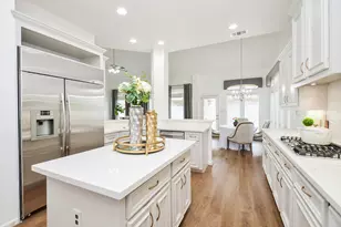 25619 Tower Side Ln, Katy, TX 77494 - Photo 4