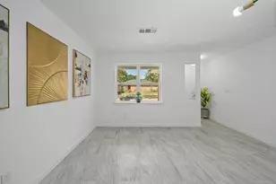 15415 W Hampton Cir, Houston, TX 77071 - Photo 12