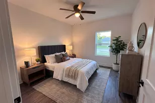 5838 Beldart St, Houston, TX 77033 - Photo 12