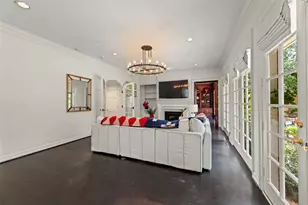 5305 Fieldwood Dr, Houston, TX 77056 - Photo 14