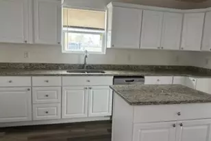 2519 Co Rd 5710, Devine, TX 78016 - Photo 14