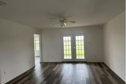 2519 County Road 5710, Devine, TX 78016 - Photo 4