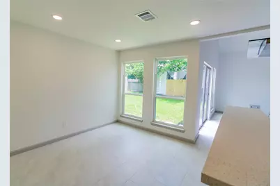 11042 Petworth Drive, Houston, TX 77072 - Photo 18