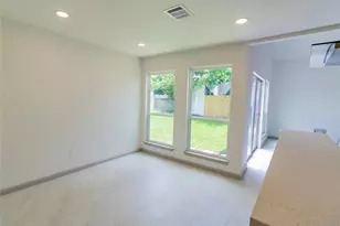 11042 Petworth Dr, Houston, TX 77072 - Photo 18