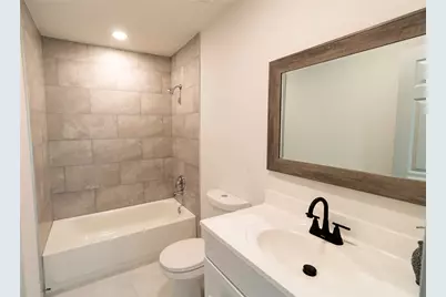 11042 Petworth Drive, Houston, TX 77072 - Photo 30