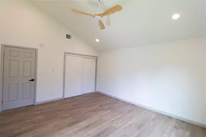 11042 Petworth Drive, Houston, TX 77072 - Photo 22