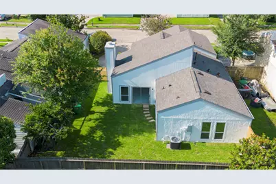 11042 Petworth Drive, Houston, TX 77072 - Photo 6