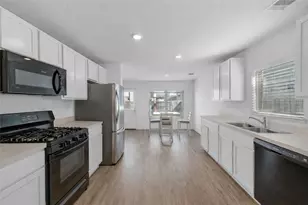 7826 Switchgrass Crk Dr, Katy, TX 77493 - Photo 10